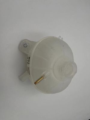 KX5 Sonata Auto Parts Engine Radiator Coolant Reservoir Overflow Expansion Tank Bottle