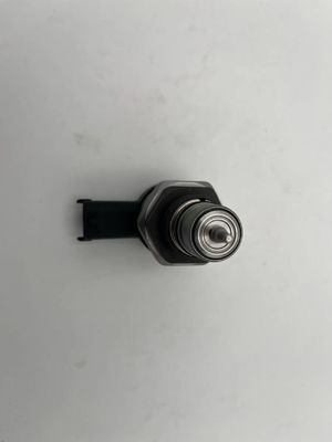 31402-2F000 Fuel Pressure Regulator for SANTA FÉ DM and HYUNDAI BEIJING Car Fitment