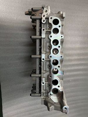 SANTA FÉ III DM 2012- Year 2012- Cylinder Head for HYU D4HB 22100-2f000 552F52FU00