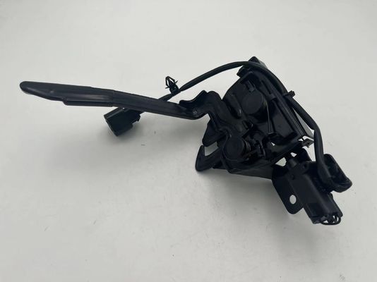 Car Fitment Kia Sorento III Genuine Hood Latch Lock Assy 81130C5000 for 2016-2019