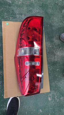 Tail Lights 92401-4h00092402-4h00092401-4h02092402-4h020 with Golden Single Eyelet